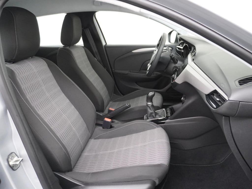 Opel Corsa 1.2 edition | navigatie | cruise control | lm velgen