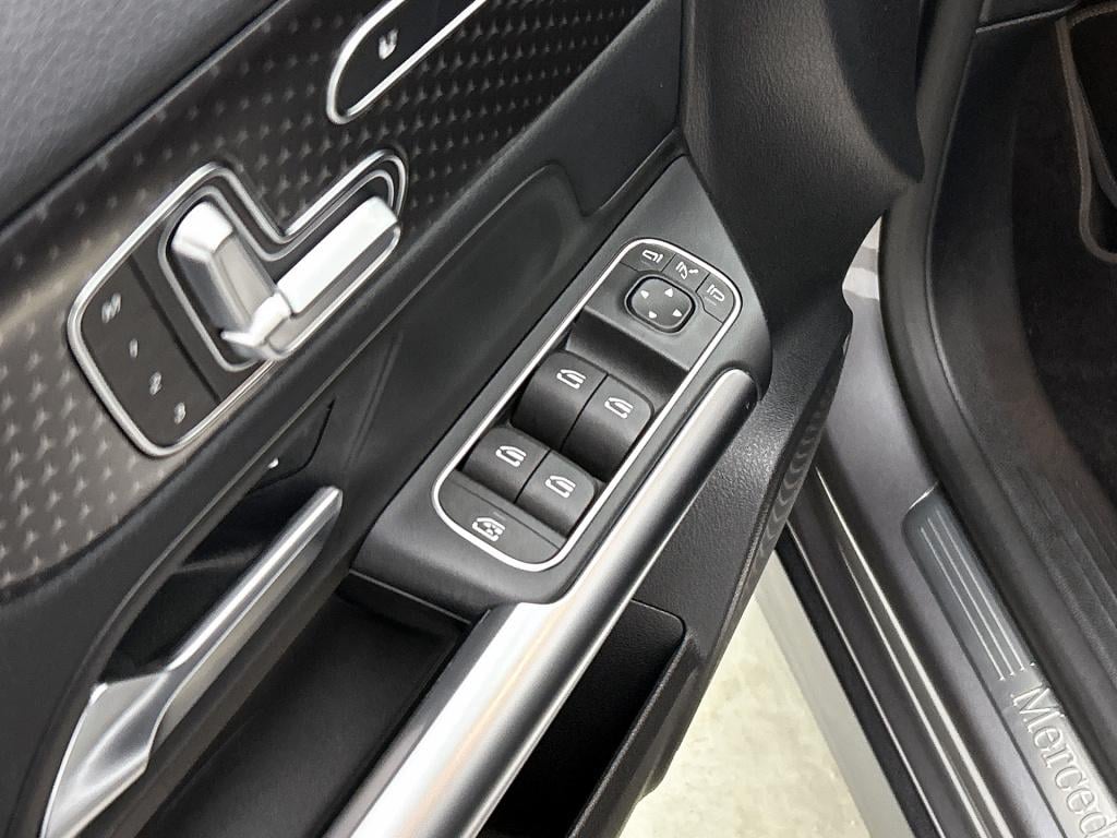 Mercedes-Benz Gla-klasse 250 e plug-in hybride night pakket | memory voorst