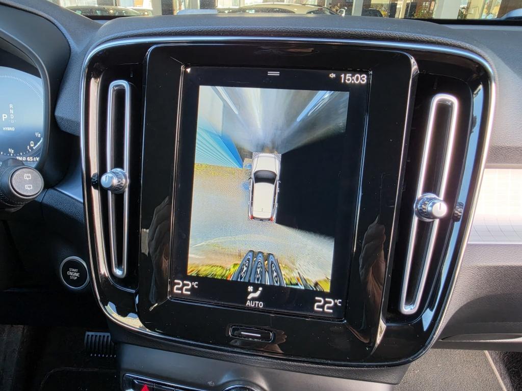 Volvo XC40 t5 inscription expression recharge plug-in hybrid 360° camera | 