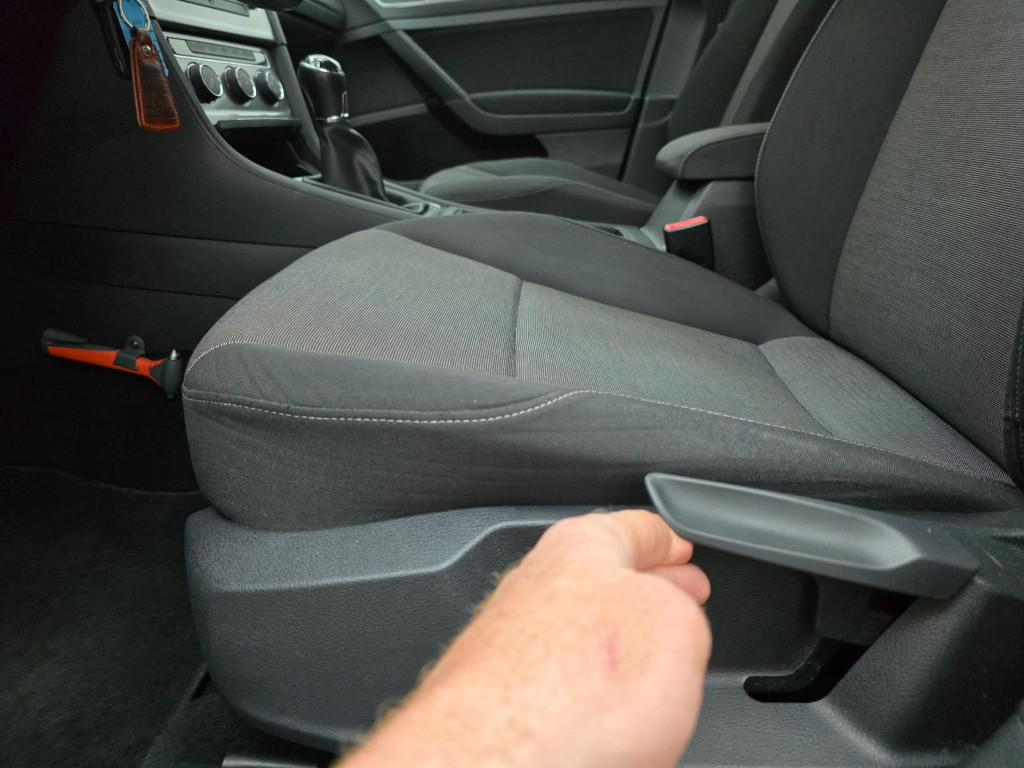 Volkswagen Golf occasion 1.2 tsi black edition met cruisecontrol en dikke v