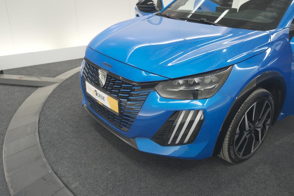 Peugeot 208 puretech 100 gt | camera | apple carplay | parkeersensoren