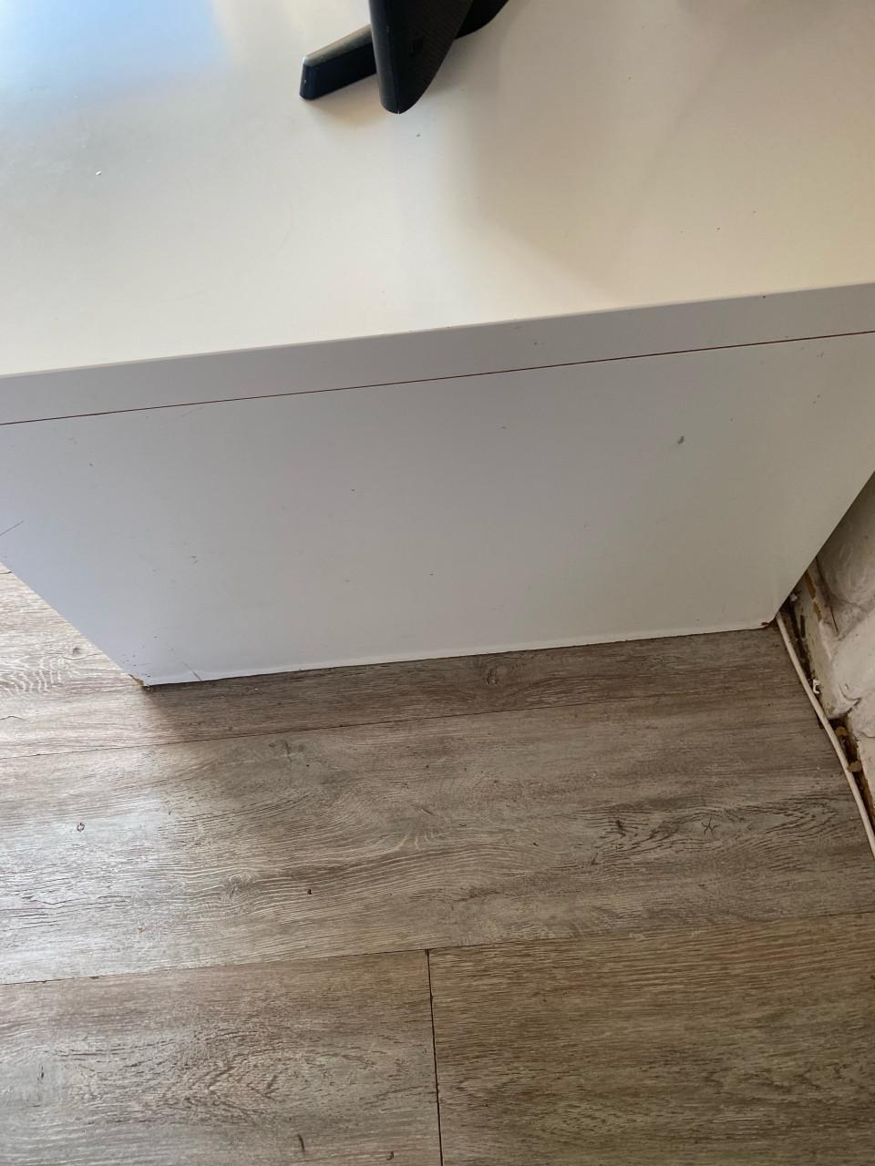 TV-meubel wit in goede staat GRATIS