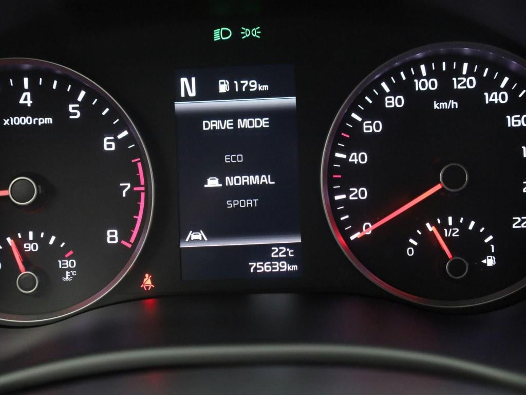 Kia Stonic 1.0 t-gdi mhev dynamicline | apple carplay / android auto | park