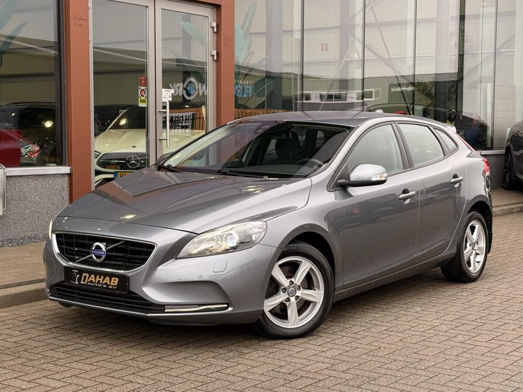 Volvo V40 1.5 t3 kinetic | navi | cruise | stoelverwarming | bluetooth | pa