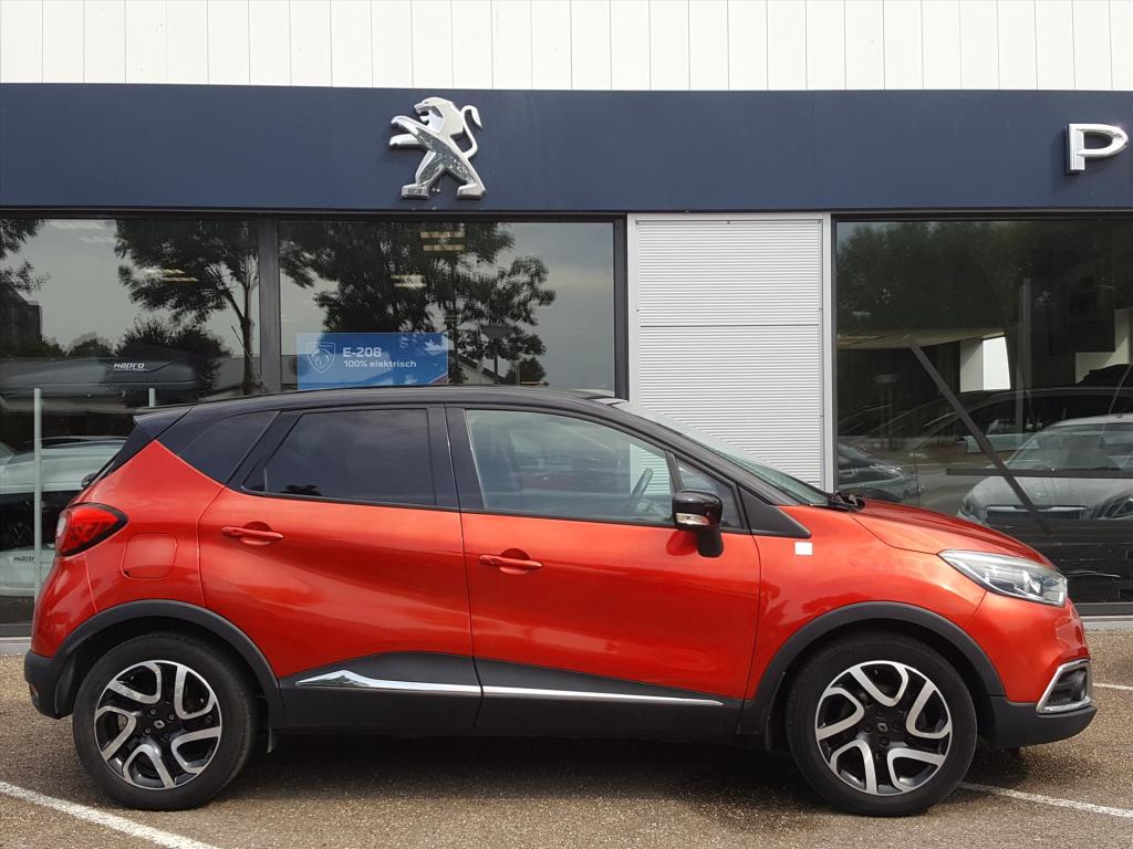 Renault Captur tce 120pk edc helly hansen | navigatie | trekhaak | bluetoot
