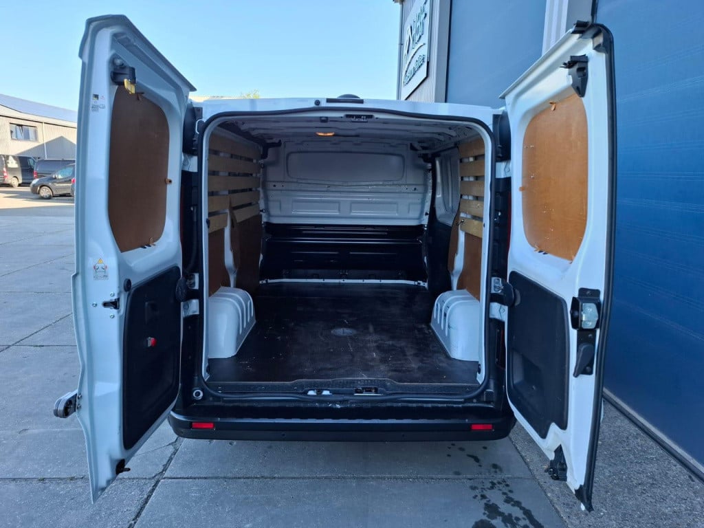 Renault Trafic 1.6 dci 95 t29 l1h1 comfort airco / cruise controle / navi /