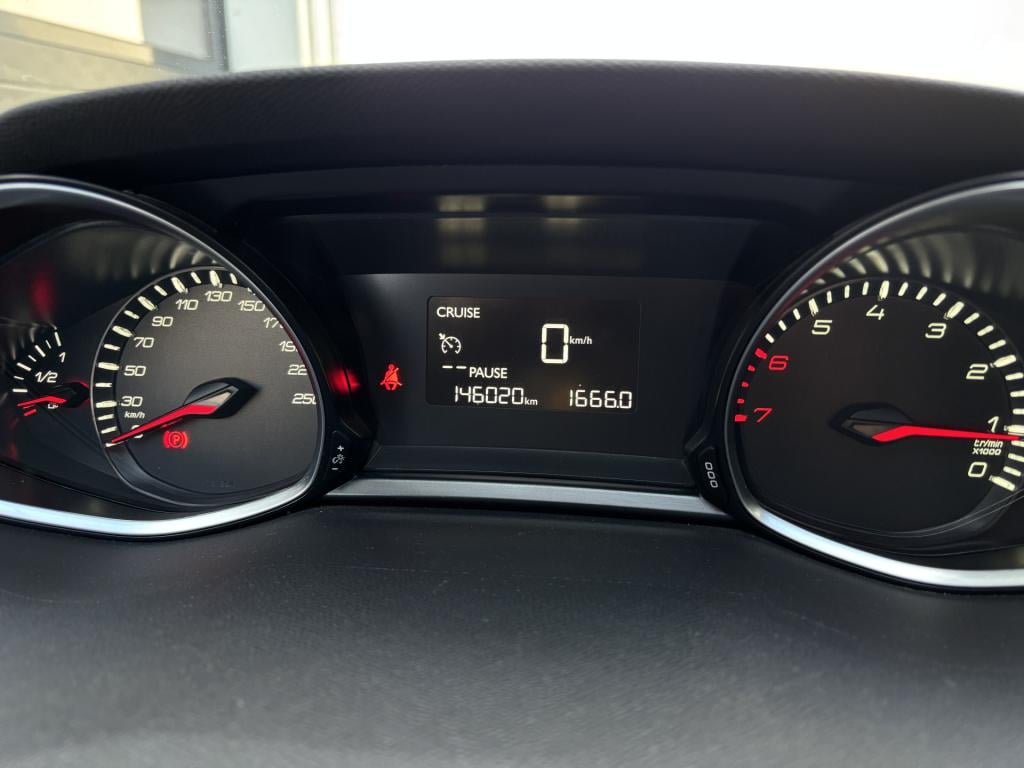 Peugeot 308 1.2 puretech active/ trekhaak