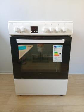 ETNA FKV761WIT - Fornuis - Keramisch - 3-fasen (Perilex)