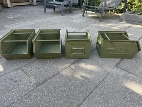 Metalen kisten