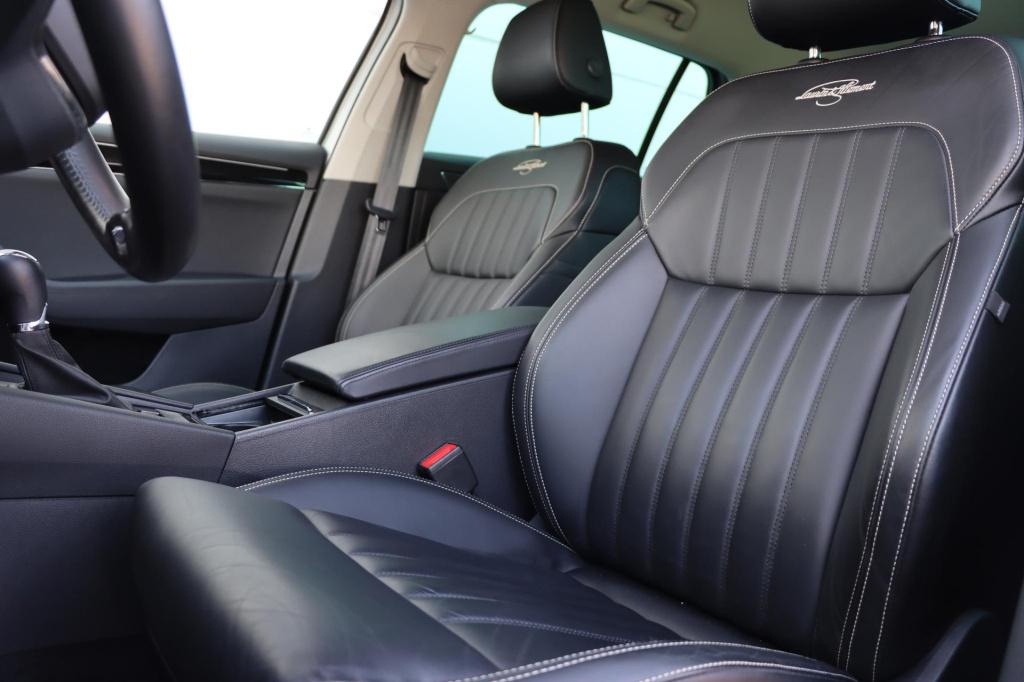 Skoda Superb combi 1.4 tsi iv laurin & klement 218pk dsg6 | soh 96,9% |