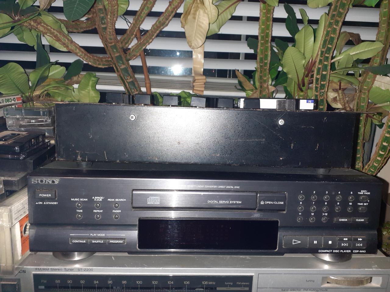 Stereo set TECHNICS - Tuner & Versterker & CD-speler SONY en SAMSUNG