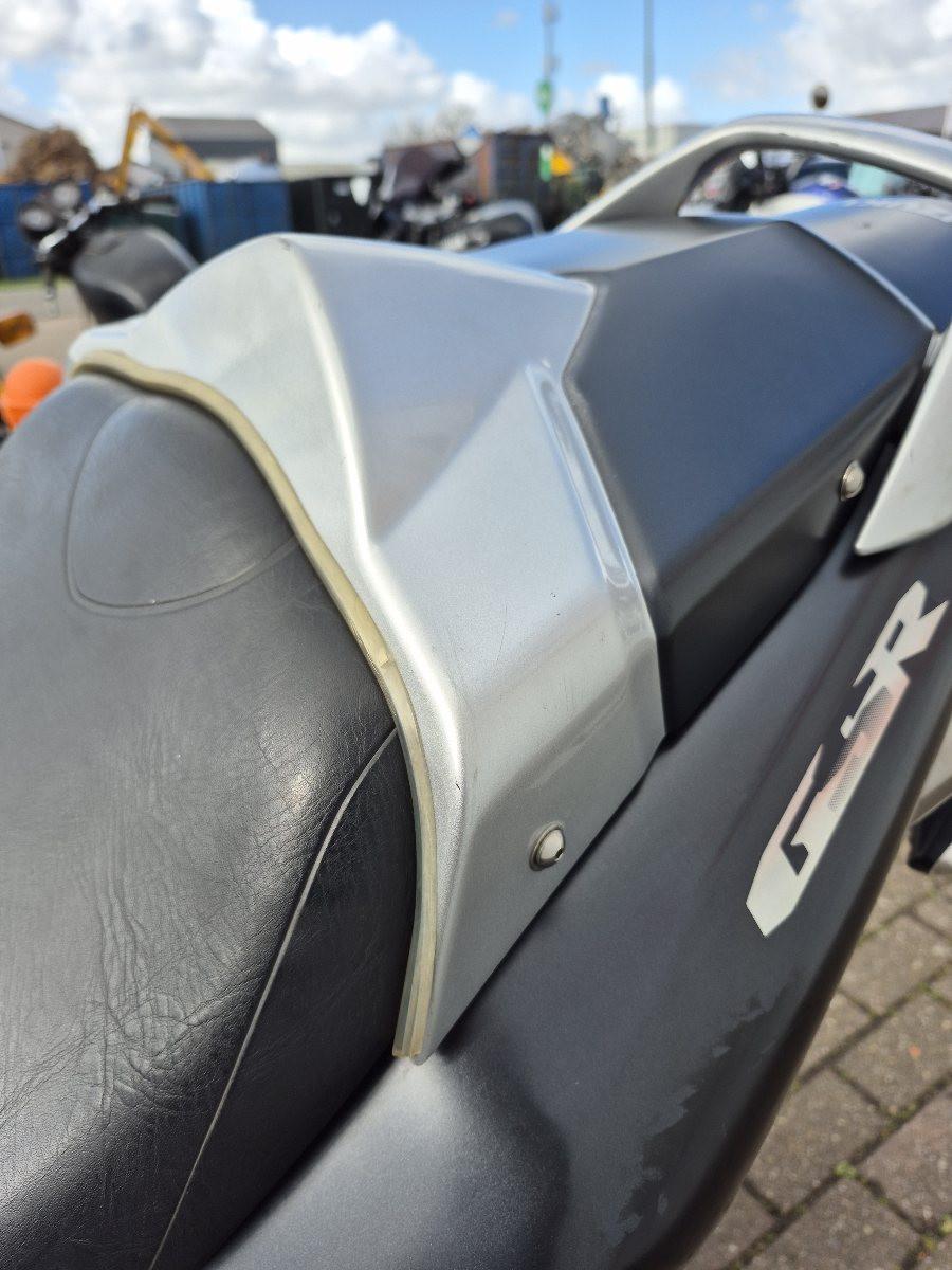 Suzuki GSR600 uit 2007, mooie naked bike