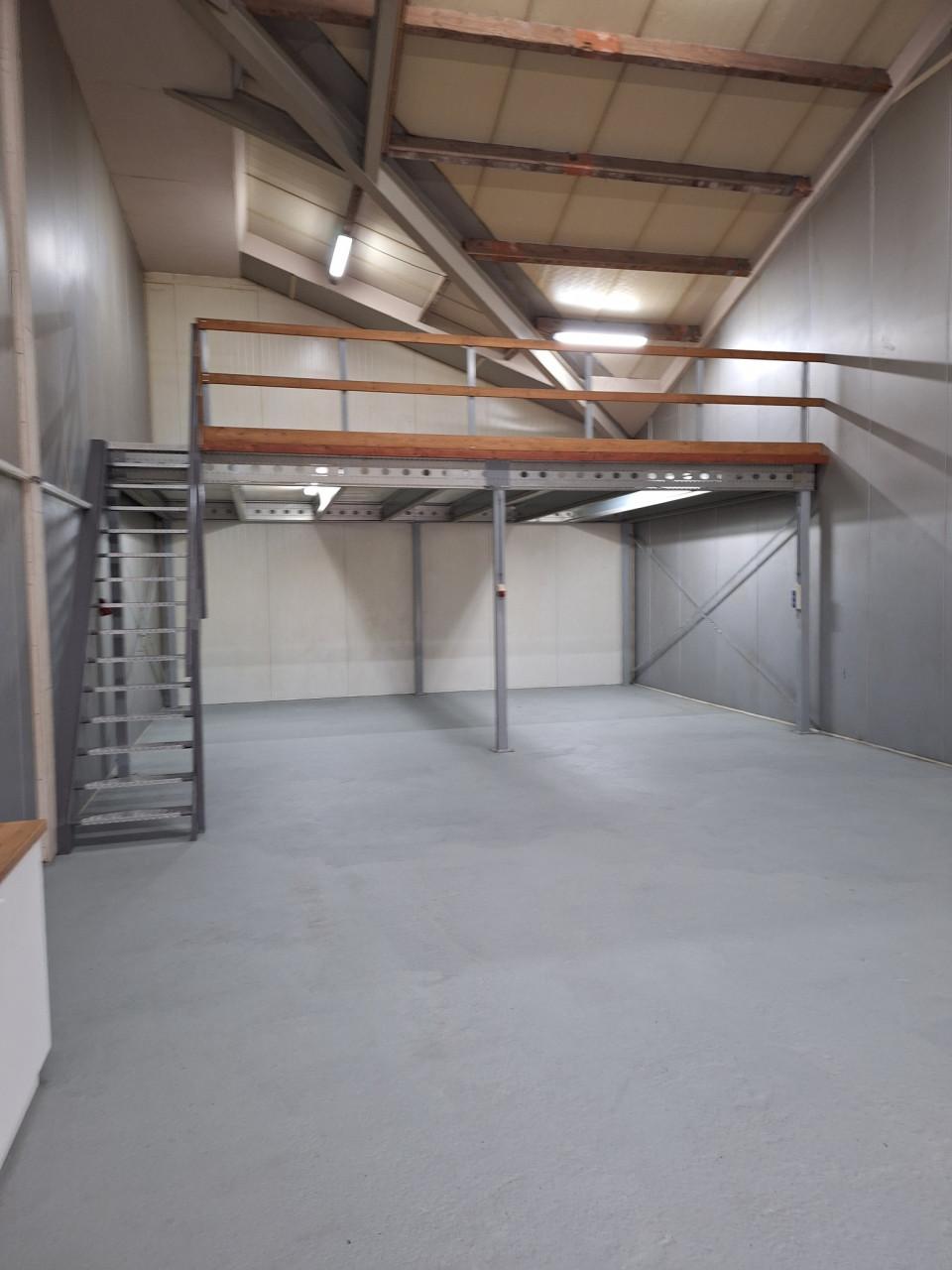 TE HUUR BEDRIJFSUNIT OP ARNESTEIN, MIDDELBURG