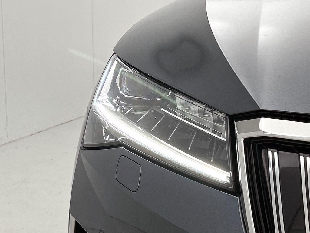 Skoda Superb 1.4 tsi iv dsg laurin & klement combi | automaat | vol-leder |