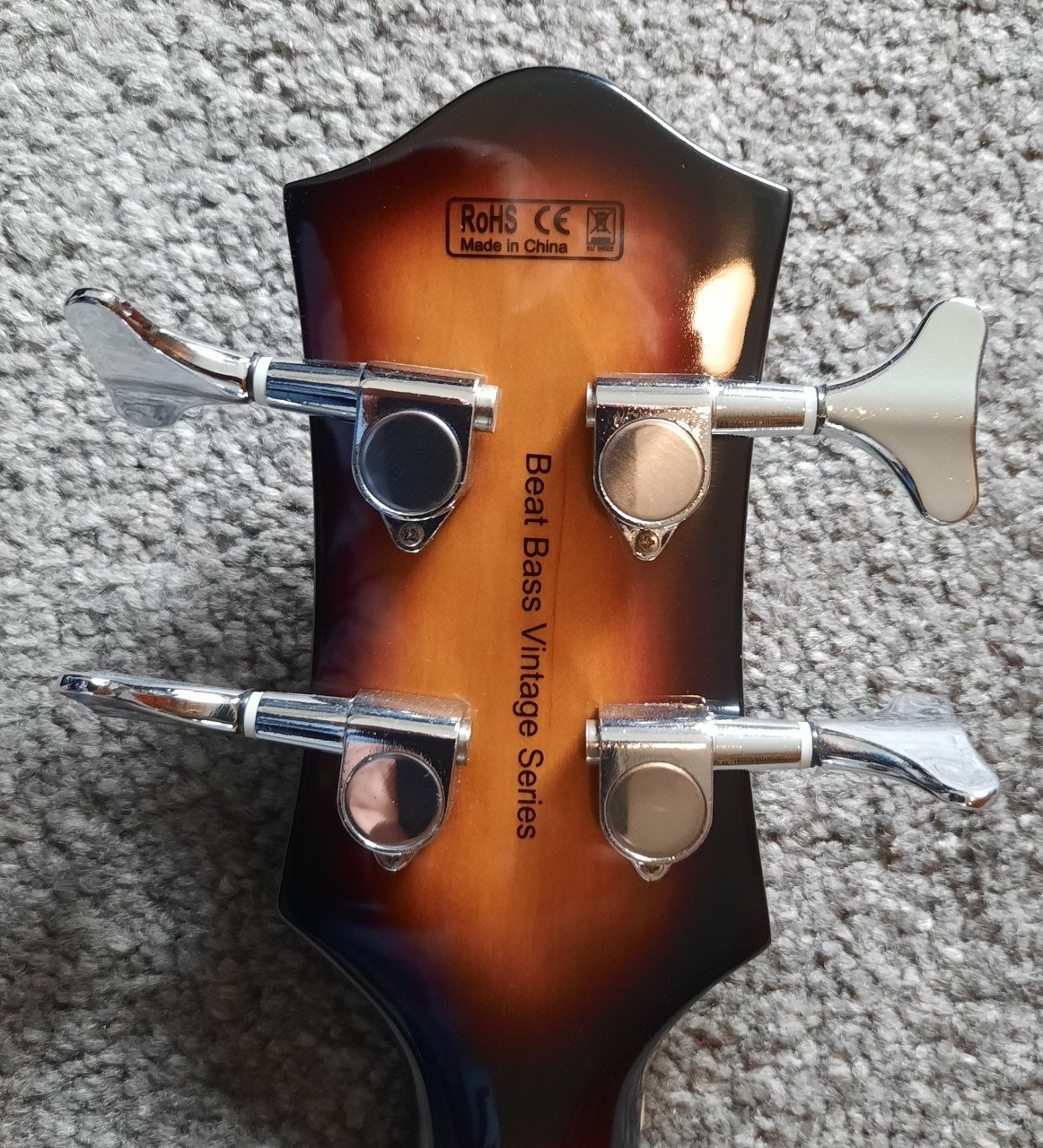 Basgitaar (vioolbas)