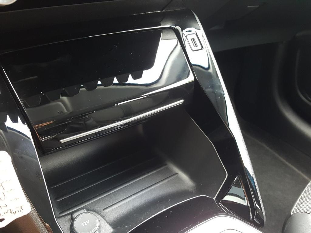 Peugeot 208 allure 1.2-100pk apple carplay & android auto | navi | cruise &
