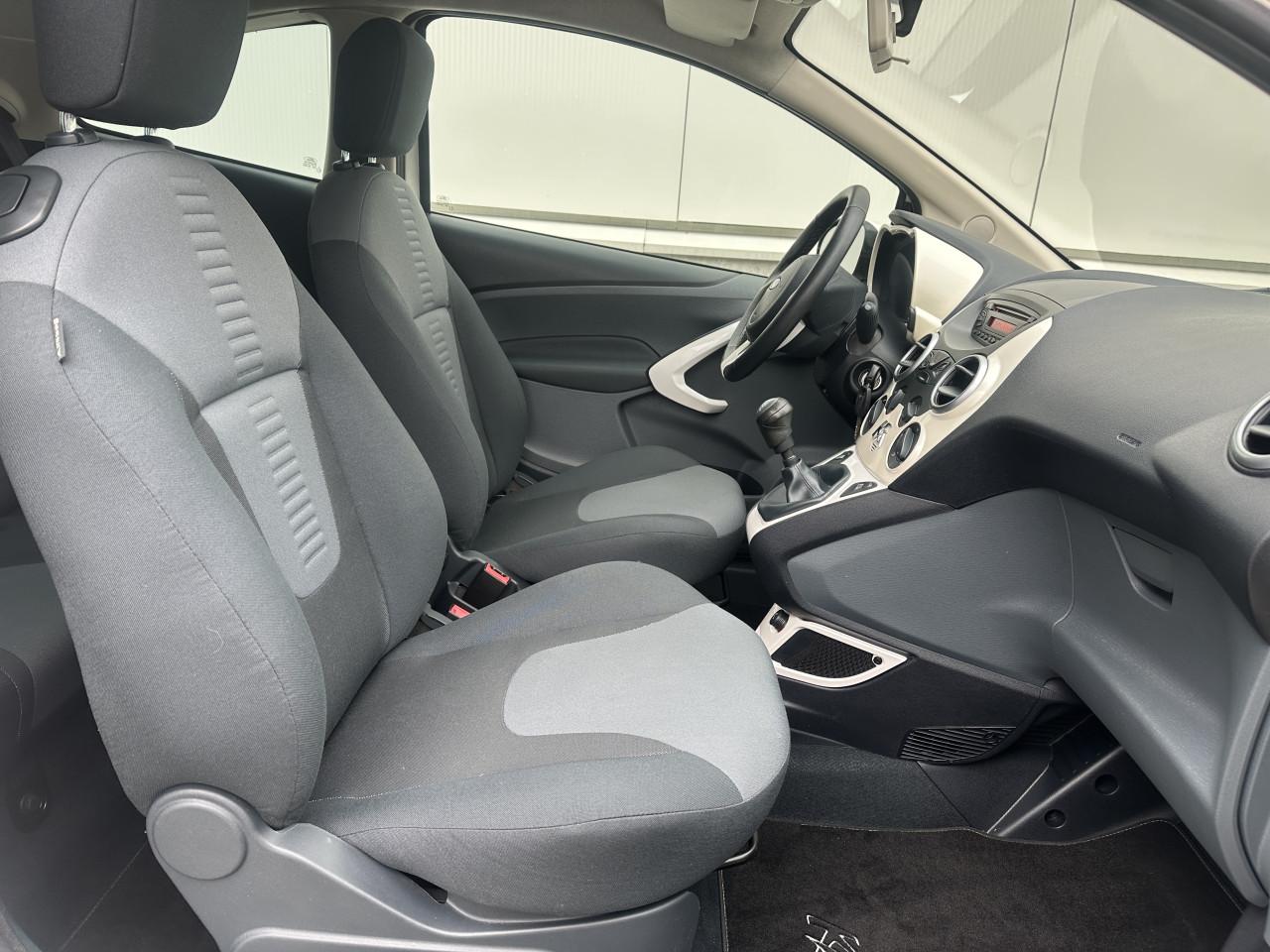 Ford Ka, 1.2 Titanium X start/stop - 1e Eigenaar / Airco/ NAP / DEALERONDH.