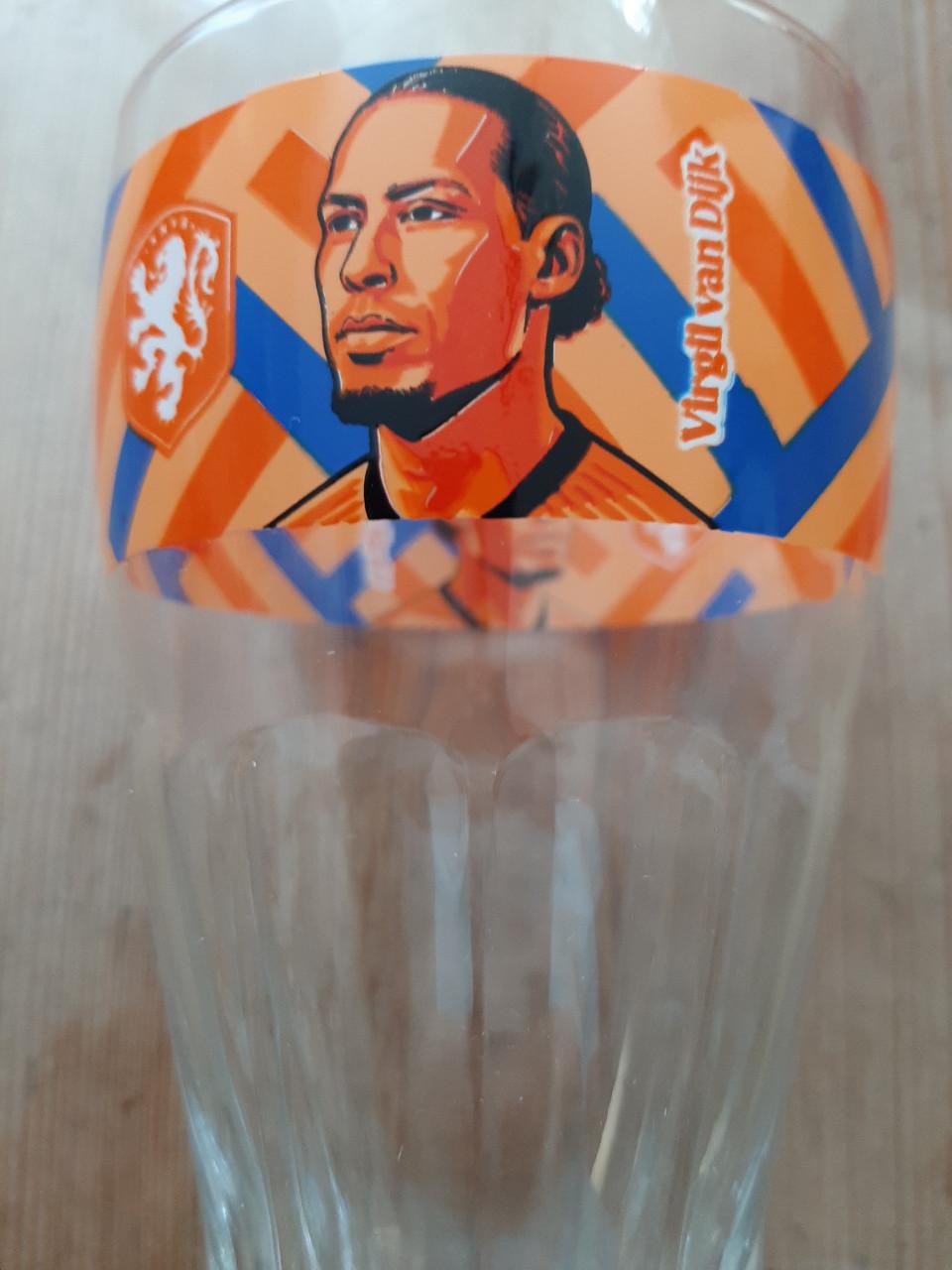 3 NIEUWE COCACOLA , KNVB GLAZEN - FRENKIE DE JONG - MICKY V D VEN