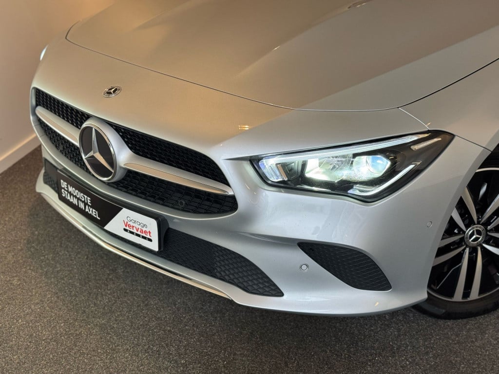 Mercedes-Benz Cla 250 e business solution