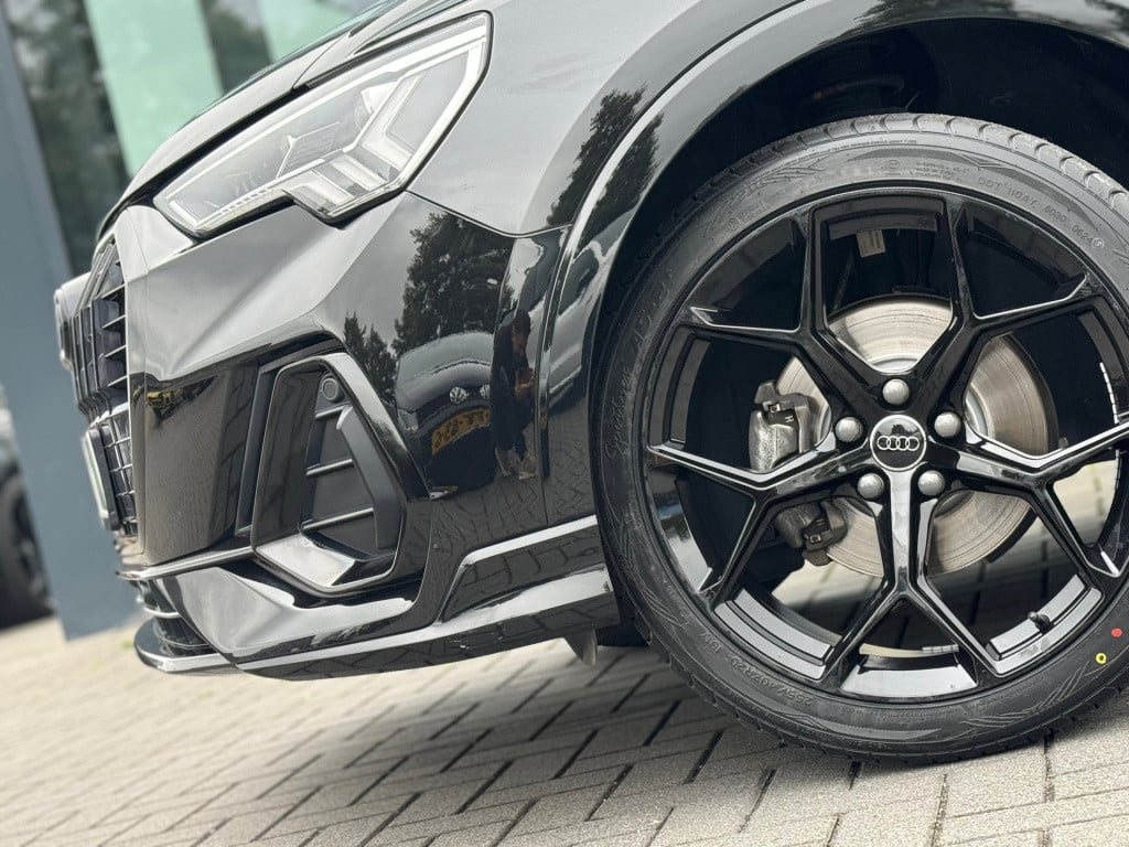 Audi Q3 35 tfsi 3x s-line * keyless * matrix led * carplay