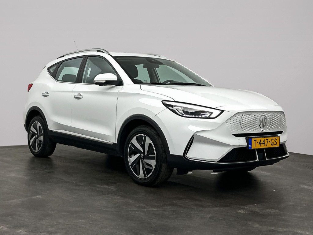 MG Zs-ev standard range luxury 50 kwh | wltp 320km | panorama/schuif-kantel