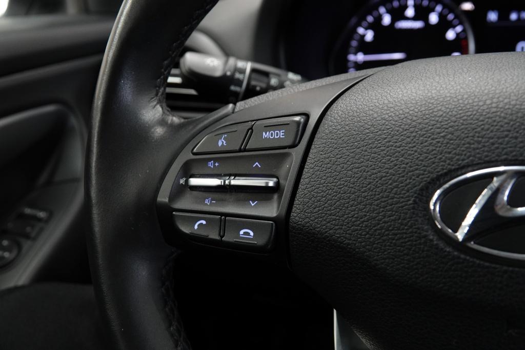 Hyundai I 30 1.0 t-gdi mhev | camera | cruise | carplay | pdc |
