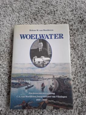 Boek: " Woelwater"