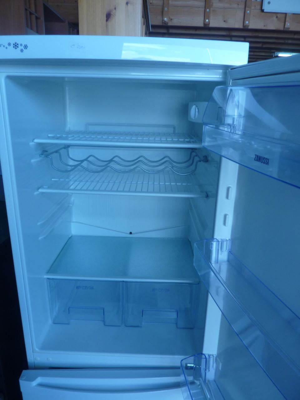 Koel Vries combinatie Zanussi zgan!