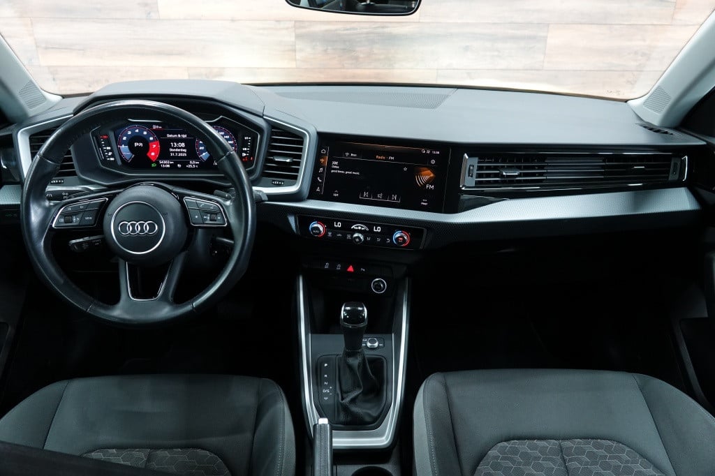 Audi A1 Sportback 35 tfsi | acc | led | camera | carplay |