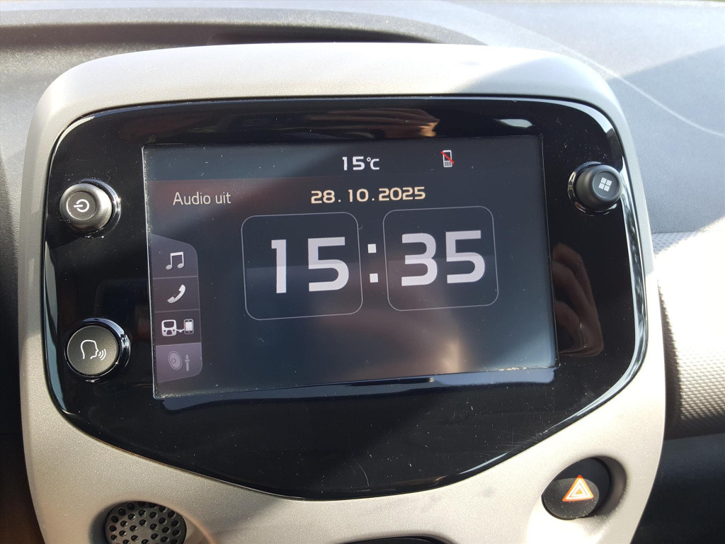 Peugeot 108 active 1.0 e-vti 72pk 5d premium pakket | airco | radio | bluet