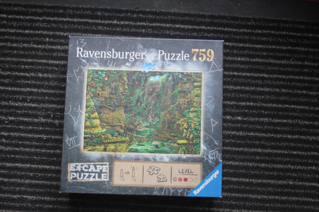 Puzzels,,div soorten á 1 euro