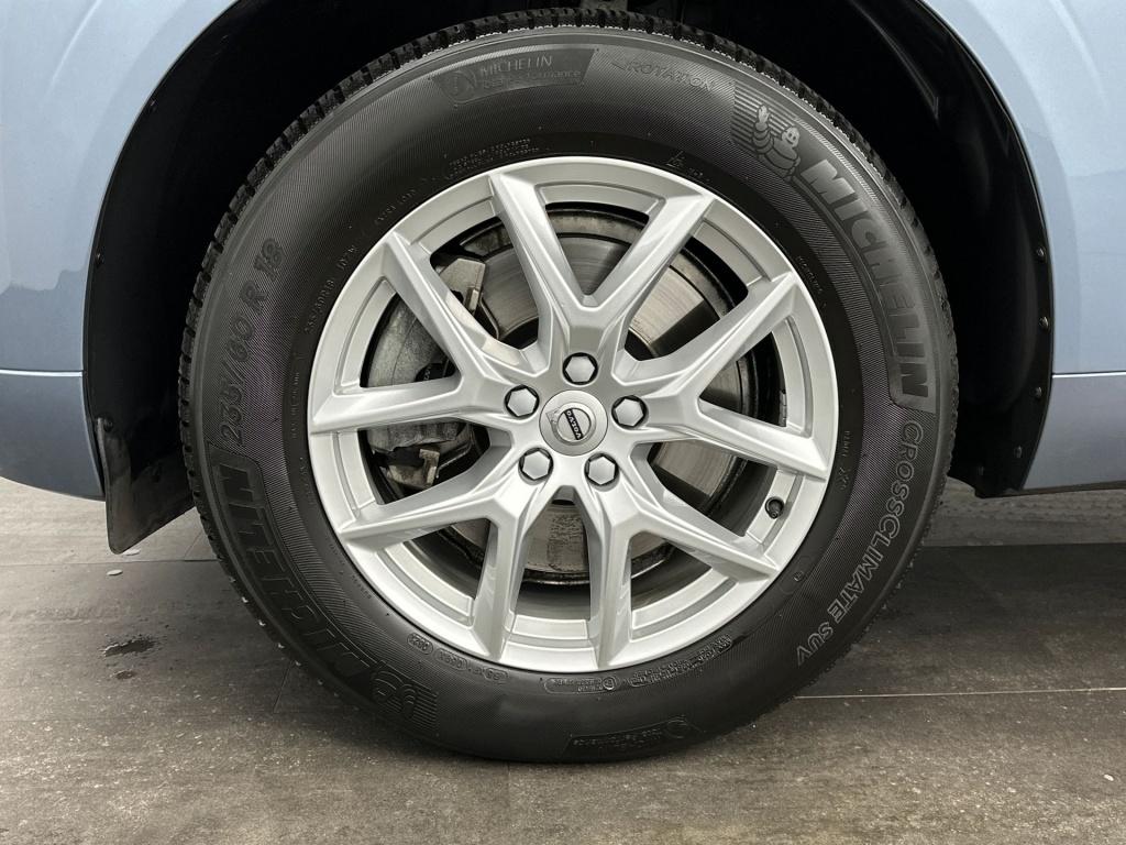 Volvo XC60 t5 253pk momentum| adap.cruise| leder| trekhaak| stoel.verw|