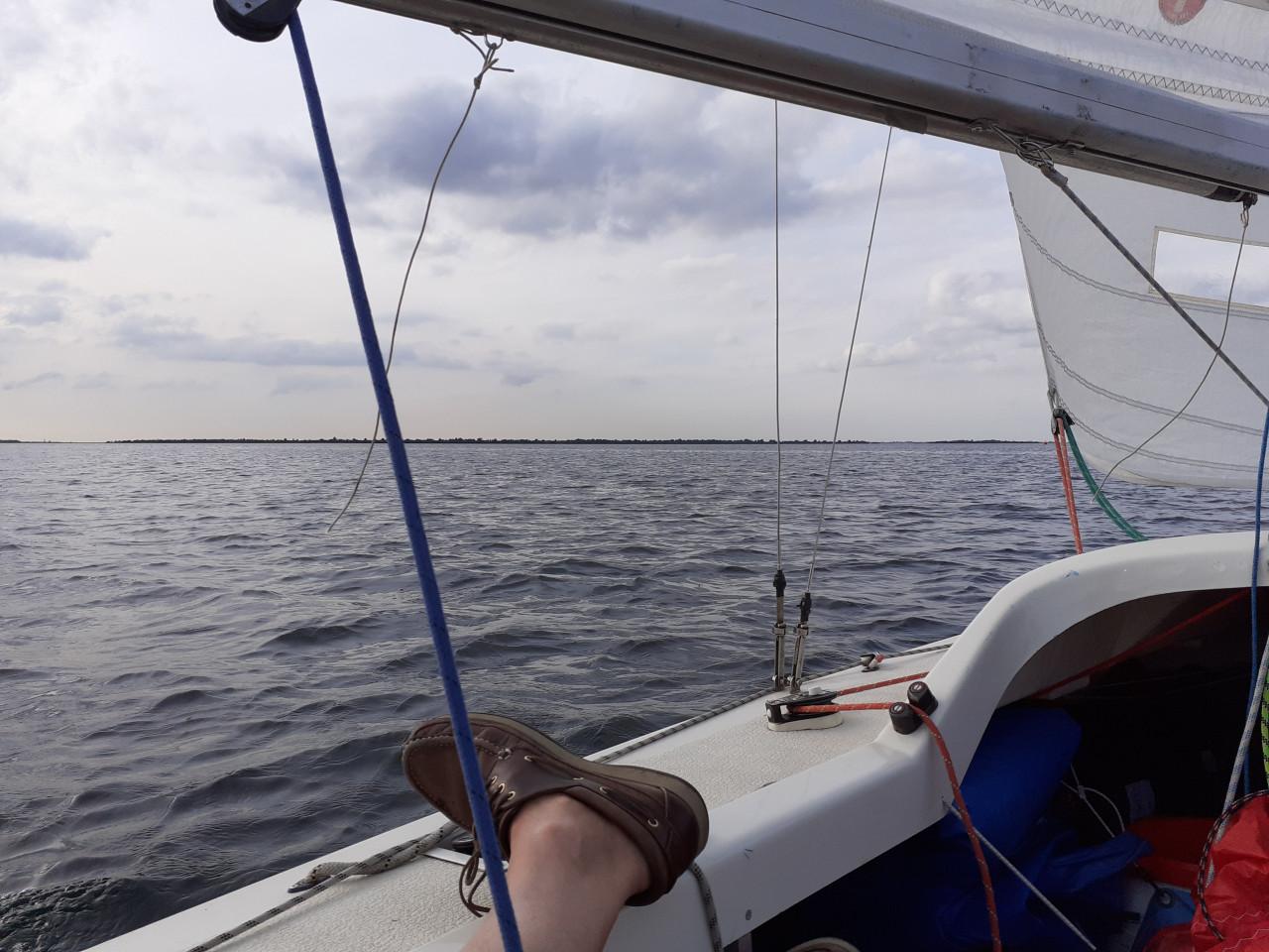 Yngling zeilboot met trailer, bbm en ligplaatsvoor de rest van het seizoen
