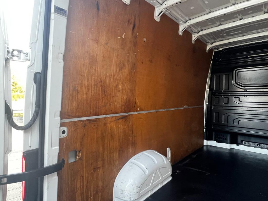 Volkswagen Crafter 35 2.0 tdi l3h3 comfortline