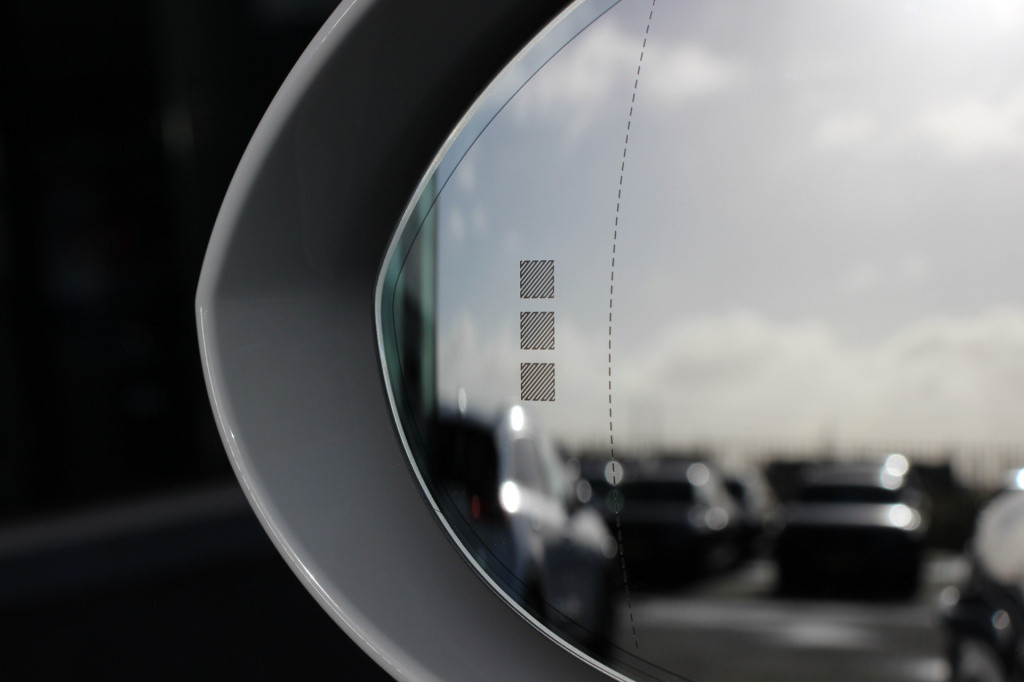 Porsche Cayenne 3.0 | sportdesign | pano | luchtvering | adaptief cruise co