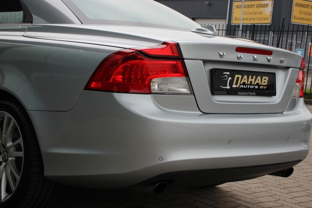Volvo C70 convertible 2.5 t5 momentum | cruise | 230pk | leder/elec. stoele