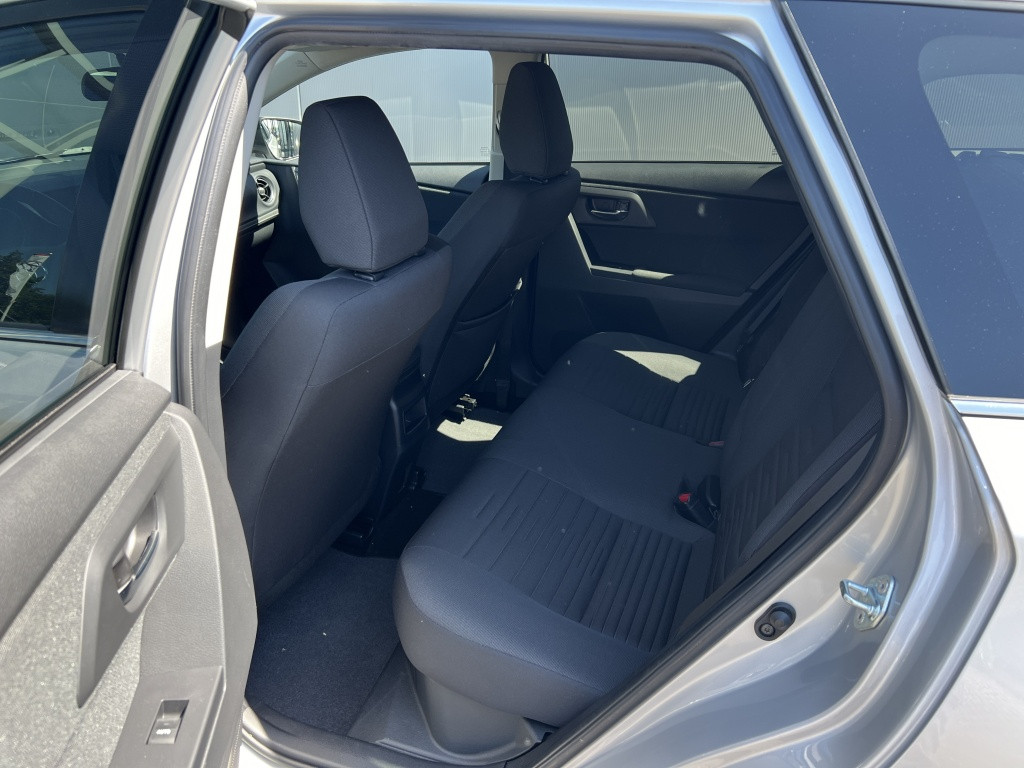Toyota Auris touring sports 1.8 hybr. trend