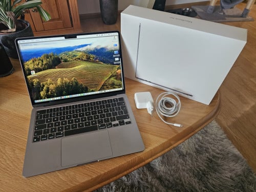 Apple macbook air 2022