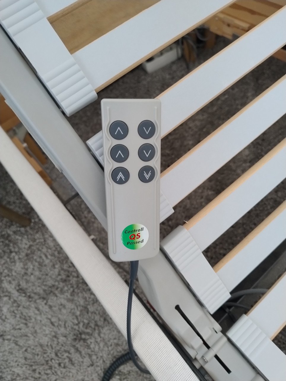 Electrische lattenbodems incl ombouw (2 stuks samen 160x200)