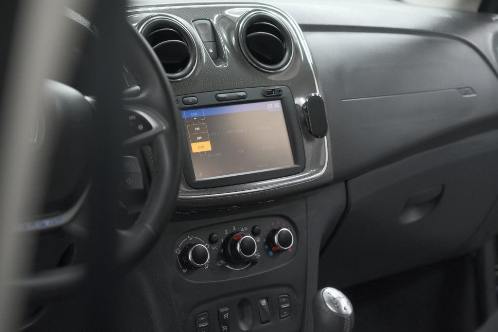 Dacia Sandero Stepway tce 90 sl | navigatie | parkeersensoren | airco