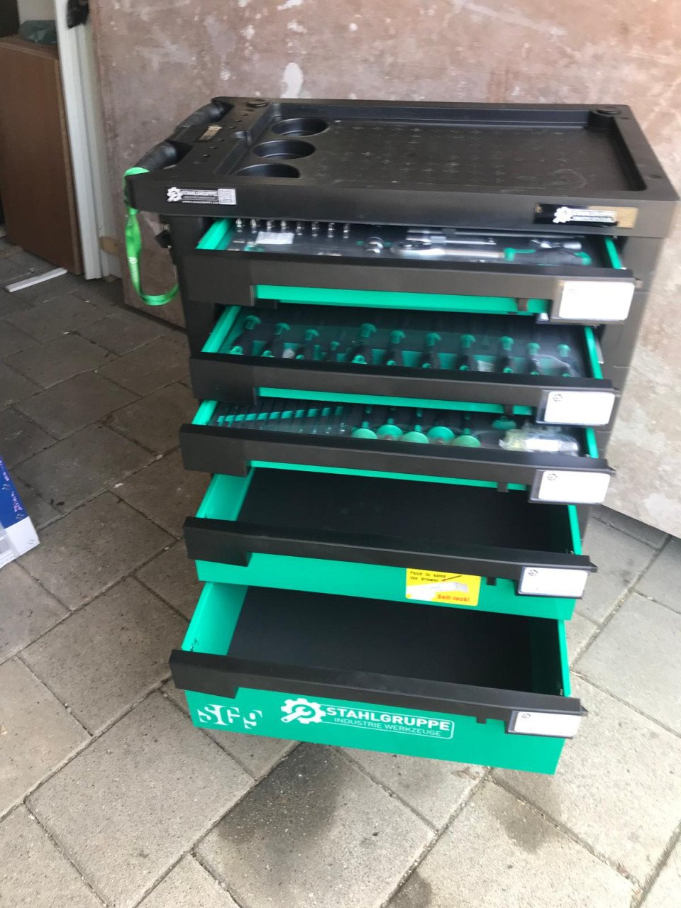Stahlgruppe gereedschapwagen 7 lades en 5 gevuld .NIEUW