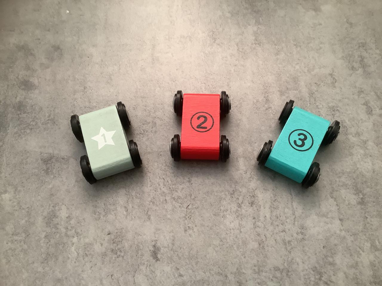 Voor de Little Dutch houten Rollerbaan - 3 auto’s