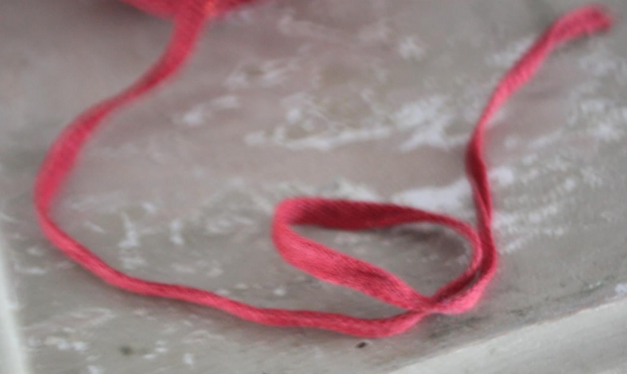 Bordeaux bolletje wol