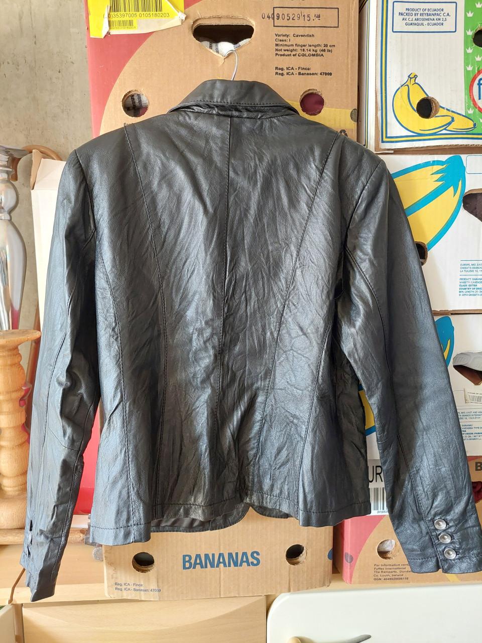 Te koop zgan 3 dames winterjassen