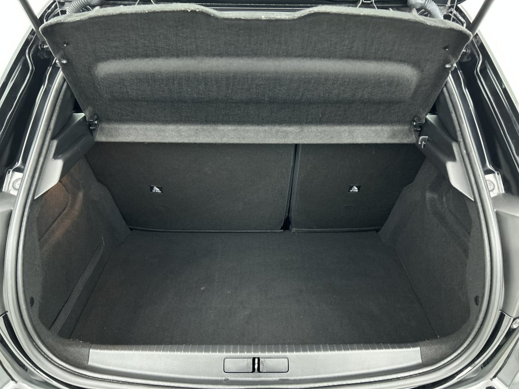 Peugeot 208 100 pk active pack | rijklaar | stoelverwarming | parkeersensor