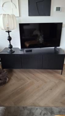 Mooie WOOD tv kast zwart