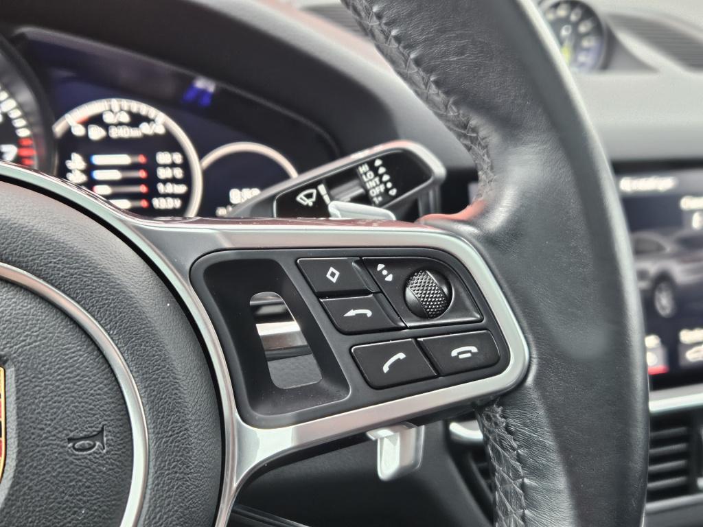 Porsche Cayenne coupé 3.0 e-hybrid | sport chrono | pano | nl-auto