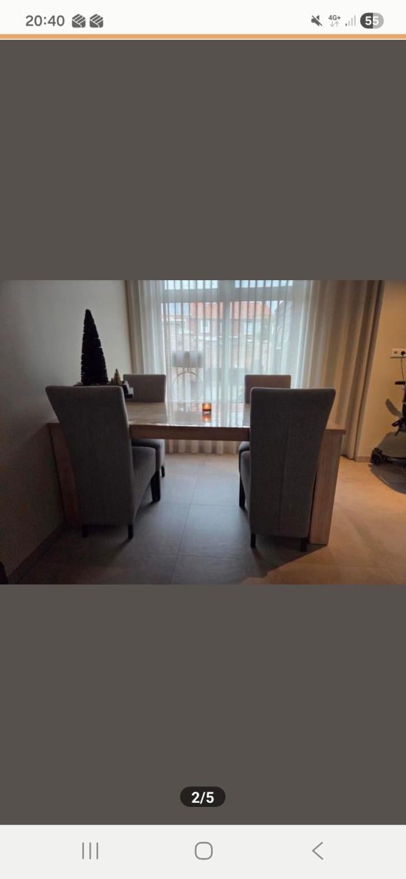 Eettafel met 4 stoelen