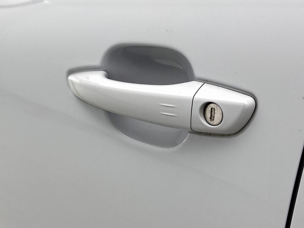 Citroen C4 130pk business plus | rijklaar | camera | comfort seats | apple 