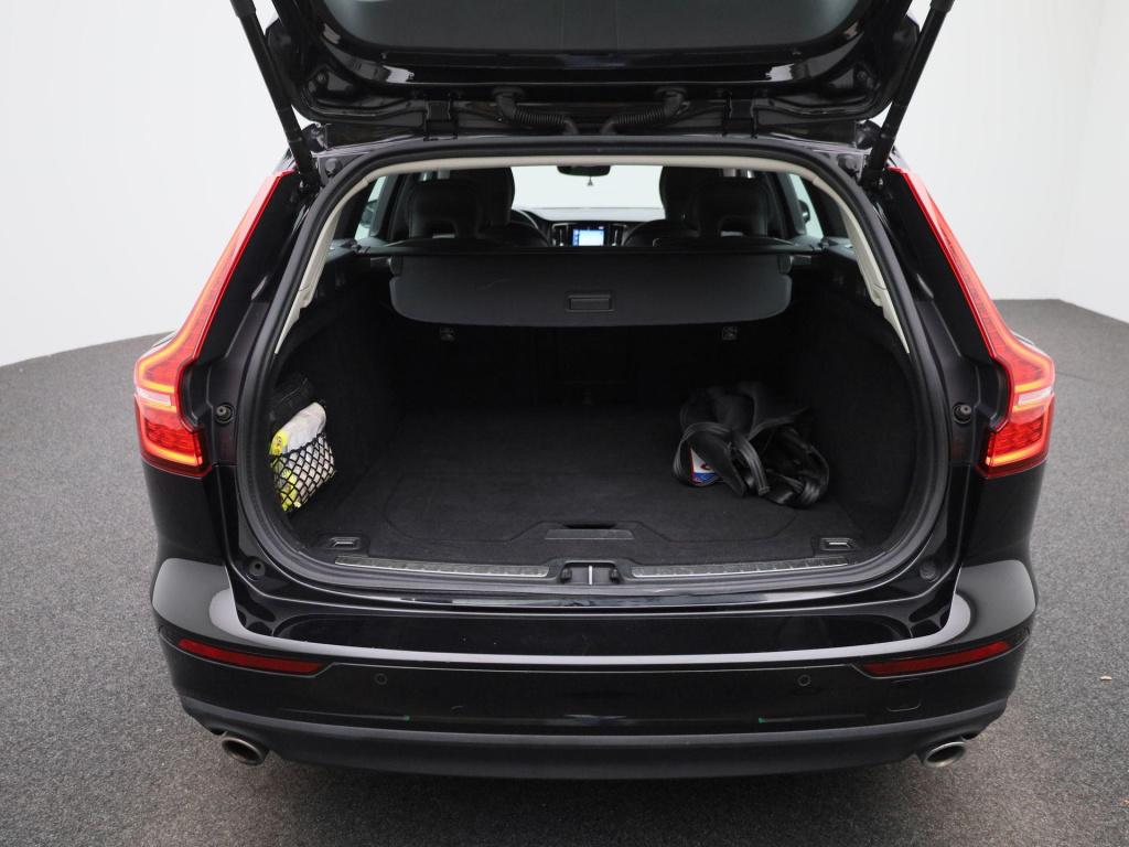 Volvo V60 2.0 b3 momentum business | automaat | virtual cockpit | dab | led